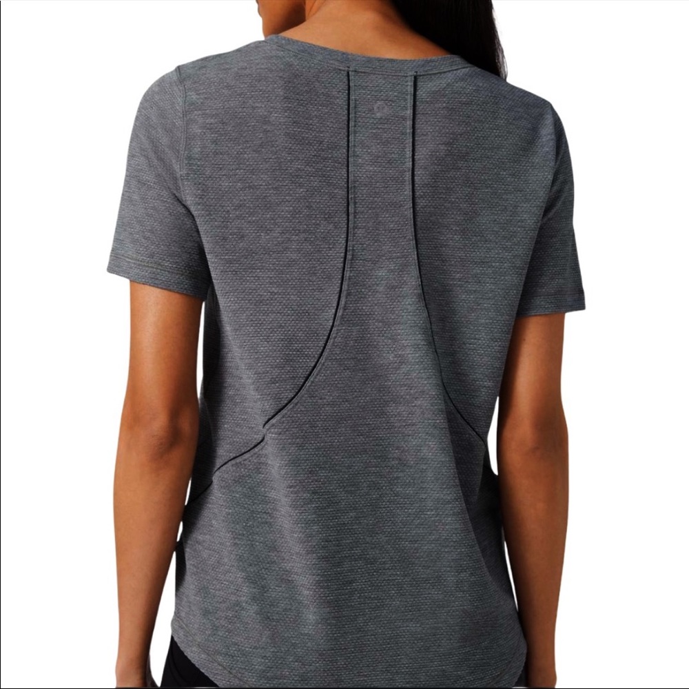 Lululemon Long Distance Short Sleeve Tee 4 New